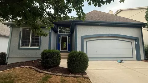 11413 W 114th St, Overland Park, KS 66210