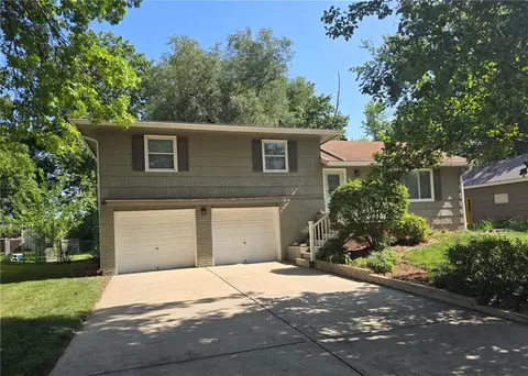 4214 E 113th Ter, Kansas City, MO 64137