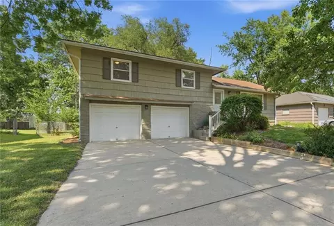 4214 E 113th Ter, Kansas City, MO 64137