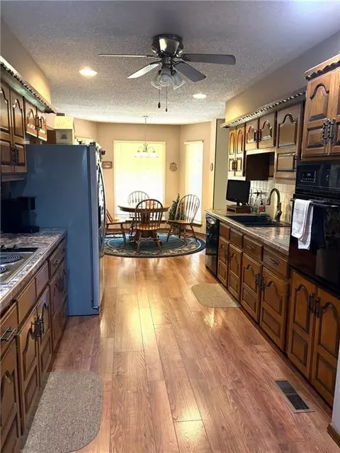 Kitchen - 3100 Regency Dr, Independence, KS 67301 photo 1 of 1