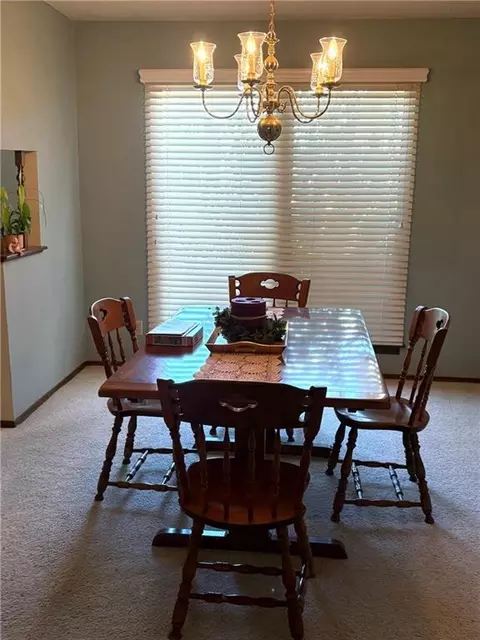 Dining - 3100 Regency Dr, Independence, KS 67301 photo 1 of 1
