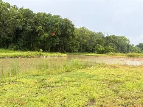 View/Area - 1102 E 1033 Rd, Lawrence, KS 66047 photo 1 of 2