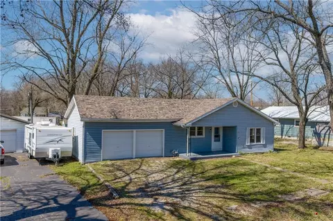 Other - 304 S Chestnut St, La Monte, MO 65337 photo 20 of 21