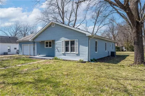 Other - 304 S Chestnut St, La Monte, MO 65337 photo 10 of 21
