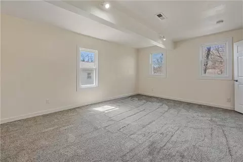 Bedroom - 304 S Chestnut St, La Monte, MO 65337 photo 7 of 9