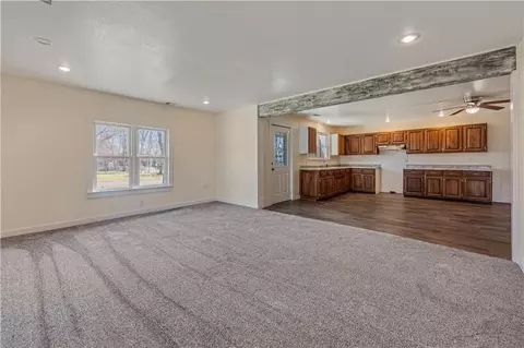 Living - 304 S Chestnut St, La Monte, MO 65337 photo 7 of 12