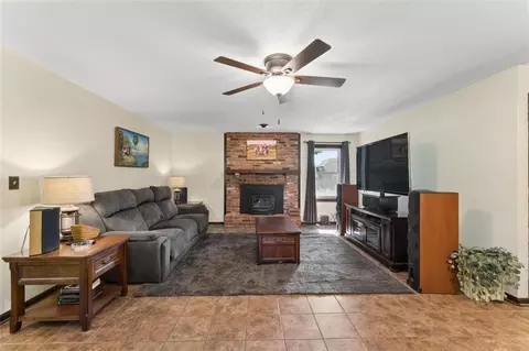 Other - 892 Gregory St, Peculiar, MO 64078 photo 2 of 14