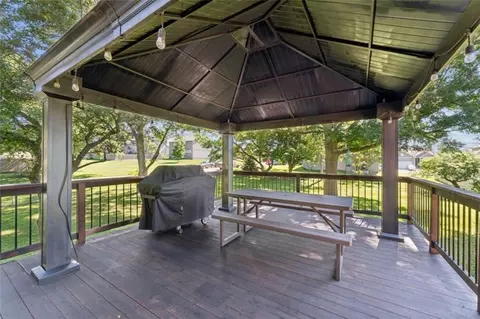 Exterior - 892 Gregory St, Peculiar, MO 64078 photo 9 of 11