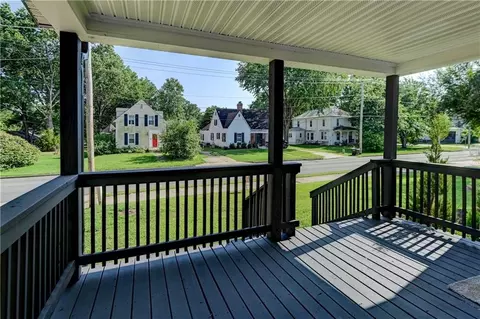 Exterior - 511 E Green St, Clinton, MO 64735 photo 5 of 18