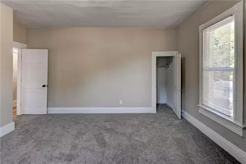 Bedroom - 511 E Green St, Clinton, MO 64735 photo 5 of 9