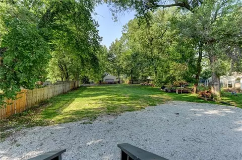 Exterior - 511 E Green St, Clinton, MO 64735 photo 17 of 18