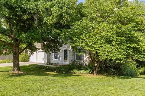 Exterior - 316 Boulder St, Lawrence, KS 66049 photo 4 of 10