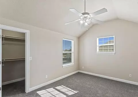 Bedroom - 254 Pointe Ln, Raymore, MO 64083 photo 4 of 4