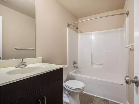 Bath - 254 Pointe Ln, Raymore, MO 64083 photo 2 of 2