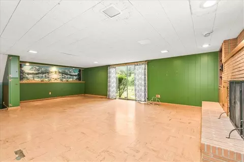 Living - 11806 E 39th St, Independence, MO 64052 photo 6 of 6