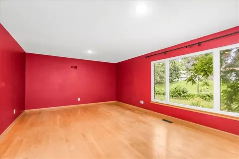Living - 11806 E 39th St, Independence, MO 64052 photo 4 of 6