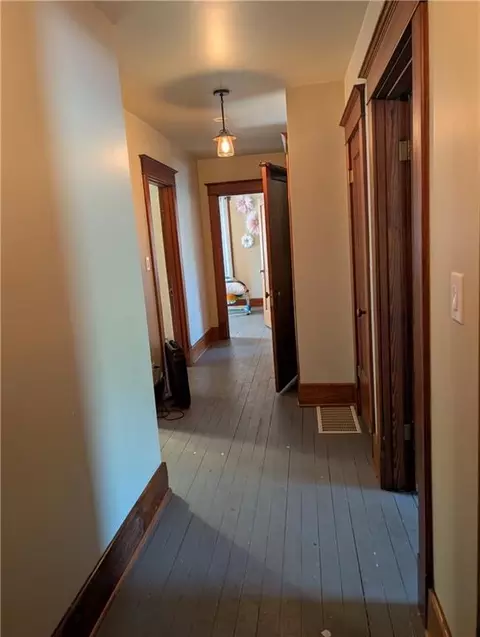 Entry Way - 503 W Cherry St, Nevada, MO 64772 photo 6 of 6
