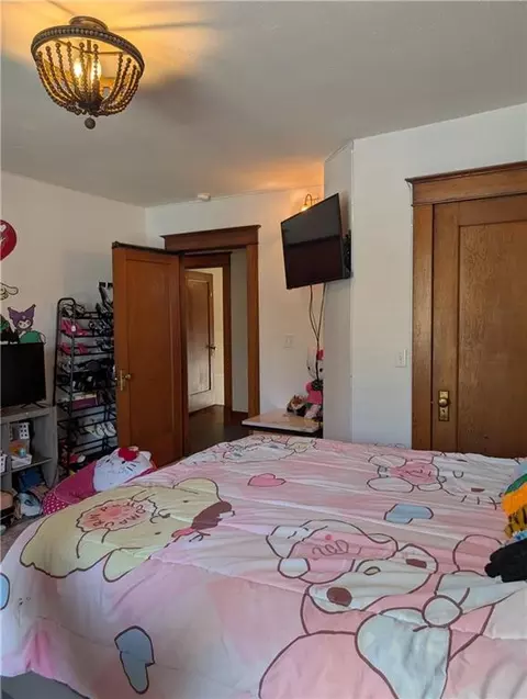 Bedroom - 503 W Cherry St, Nevada, MO 64772 photo 4 of 8