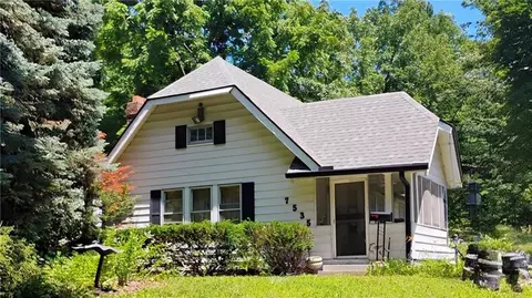 7535 Mcgee St, Kansas City, MO 64114