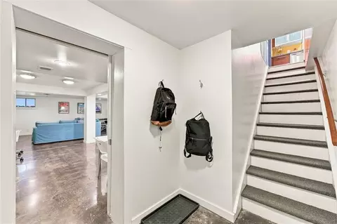 Entry Way - 928 E Drumm Cir, Independence, MO 64055 photo 1 of 1