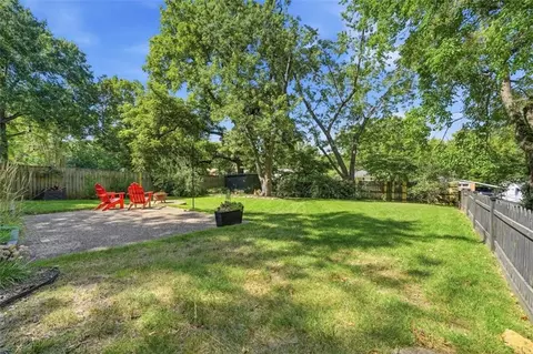Exterior - 928 E Drumm Cir, Independence, MO 64055 photo 15 of 16