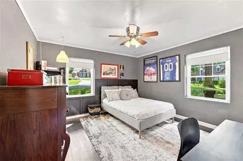 Bedroom - 928 E Drumm Cir, Independence, MO 64055 photo 5 of 6