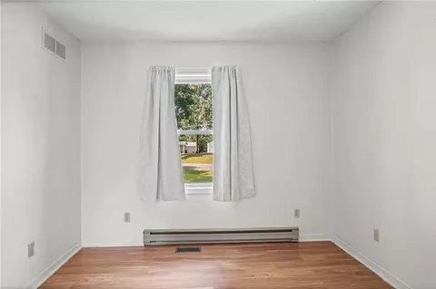 Bedroom - 8381 Pratt Rd, Atchison, KS 66002 photo 1 of 8