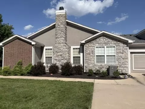 21862 W 119th Ter #1602, Olathe, KS 66061
