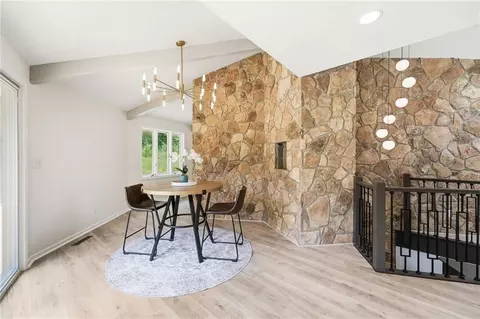 Dining - 19607 Fightmaster Rd, Trimble, MO 64492 photo 2 of 3