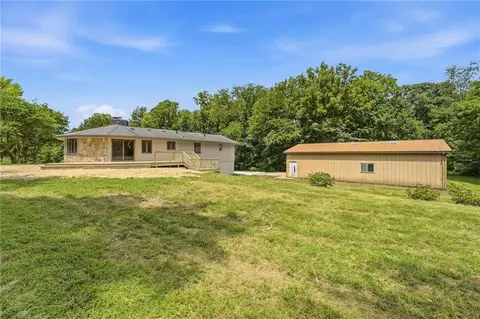 Exterior - 19607 Fightmaster Rd, Trimble, MO 64492 photo 10 of 21