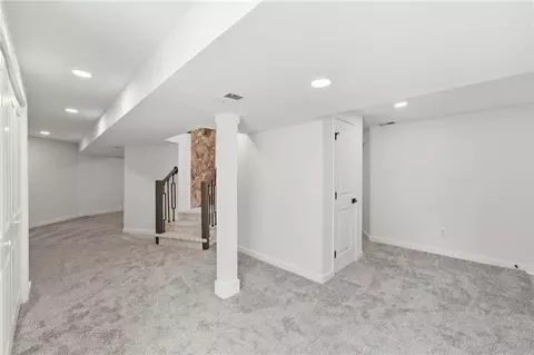 Entry Way - 19607 Fightmaster Rd, Trimble, MO 64492 photo 5 of 8