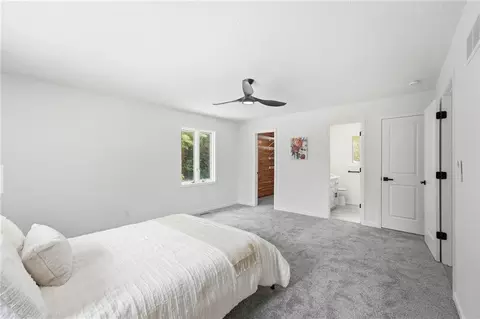 Bedroom - 19607 Fightmaster Rd, Trimble, MO 64492 photo 2 of 6