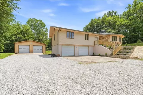 Exterior - 19607 Fightmaster Rd, Trimble, MO 64492 photo 2 of 21