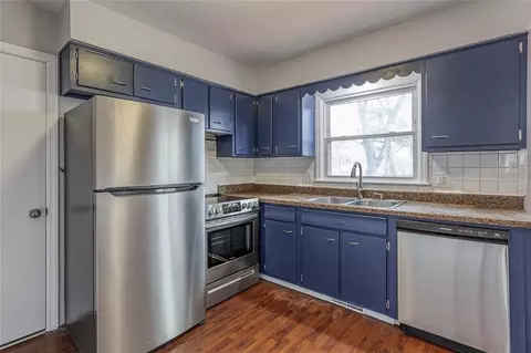 Kitchen - 613 NE Corder St, Lees Summit, MO 64063 photo 1 of 1
