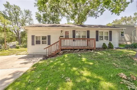 421 W Insley Ave, Bonner Springs, KS 66012