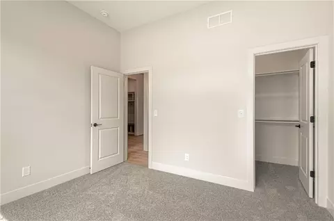 Bedroom - 1152 SW Whitby Dr, Lees Summit, MO 64083 photo 5 of 10