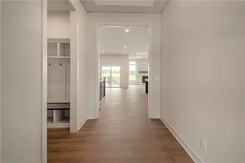 Entry Way - 1152 SW Whitby Dr, Lees Summit, MO 64083 photo 2 of 5