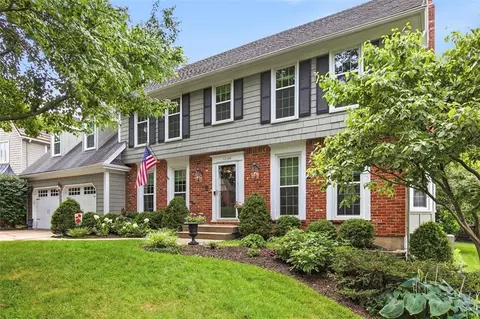 12104 Ballentine St, Overland Park, KS 66213