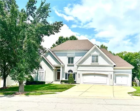 4710 NE 60th Ter, Kansas City, MO 64119