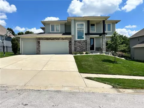 9543 N Kentucky Ave, Kansas City, MO 64157