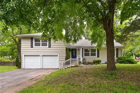 6400 E 110th St, Kansas City, MO 64134