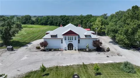 Other - 402 Rulo St, Bigelow, MO 64437 photo 2 of 26