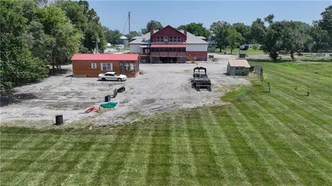 Exterior - 402 Rulo St, Bigelow, MO 64437 photo 6 of 9