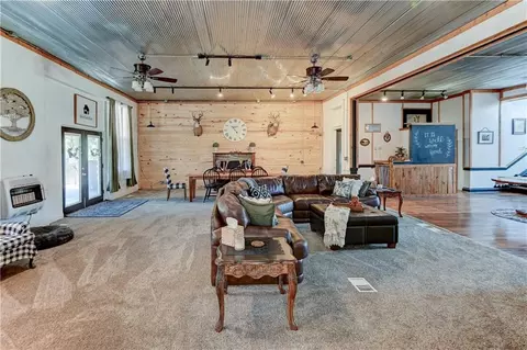 Living - 402 Rulo St, Bigelow, MO 64437 photo 4 of 7