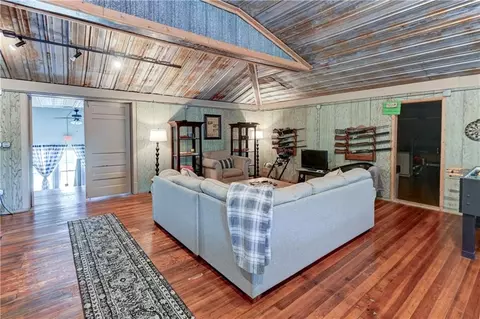 Living - 402 Rulo St, Bigelow, MO 64437 photo 6 of 7