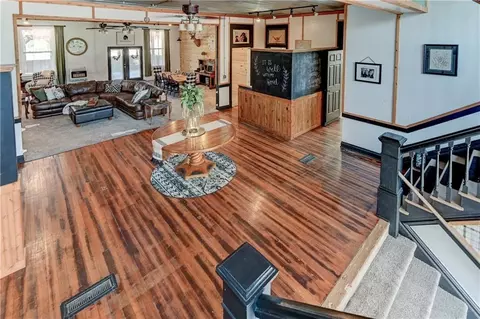 Entry Way - 402 Rulo St, Bigelow, MO 64437 photo 7 of 8