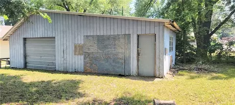 Other - 716 E Lincoln St, Iola, KS 66749 photo 9 of 12