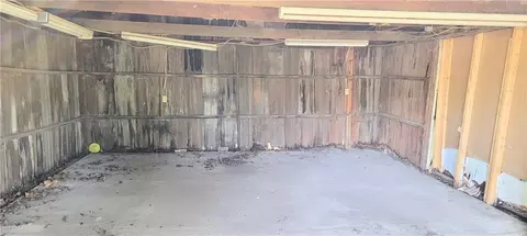 Other - 716 E Lincoln St, Iola, KS 66749 photo 10 of 12