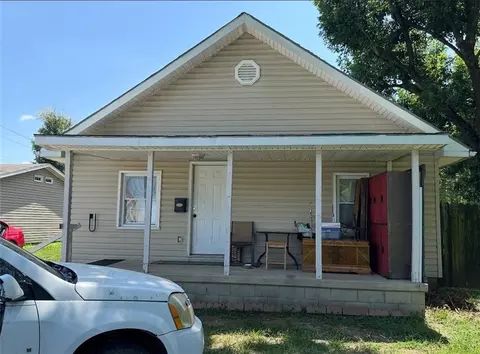 103 W 25th St, Pittsburg, KS 66762