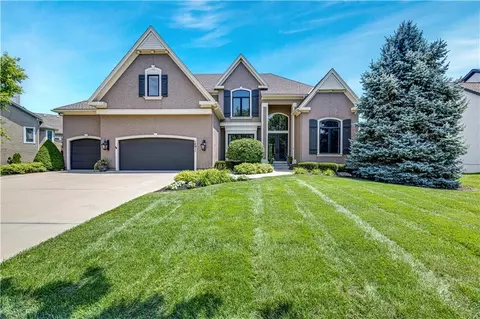 14911 Birch St, Leawood, KS 66224